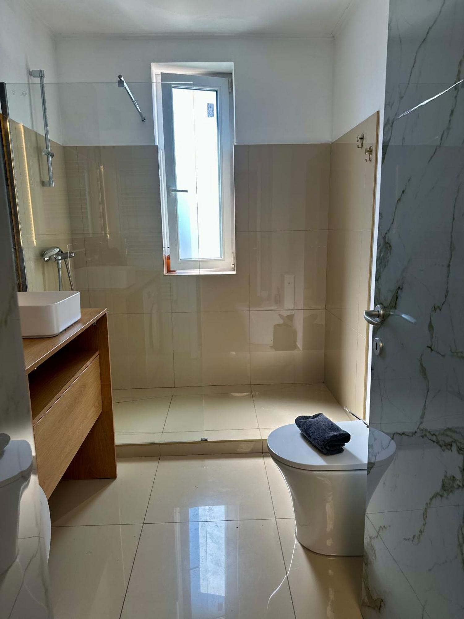 קלוז'-נאפוקה Thome Hoia Jacuzzi מראה חיצוני תמונה